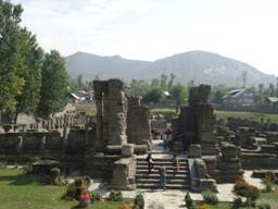 Avanti Swamin temple.JPG